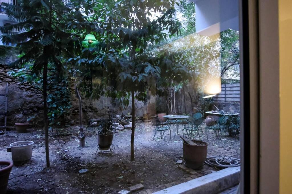 Calm And Cozy Flat With Romantic Garden Atina Dış mekan fotoğraf